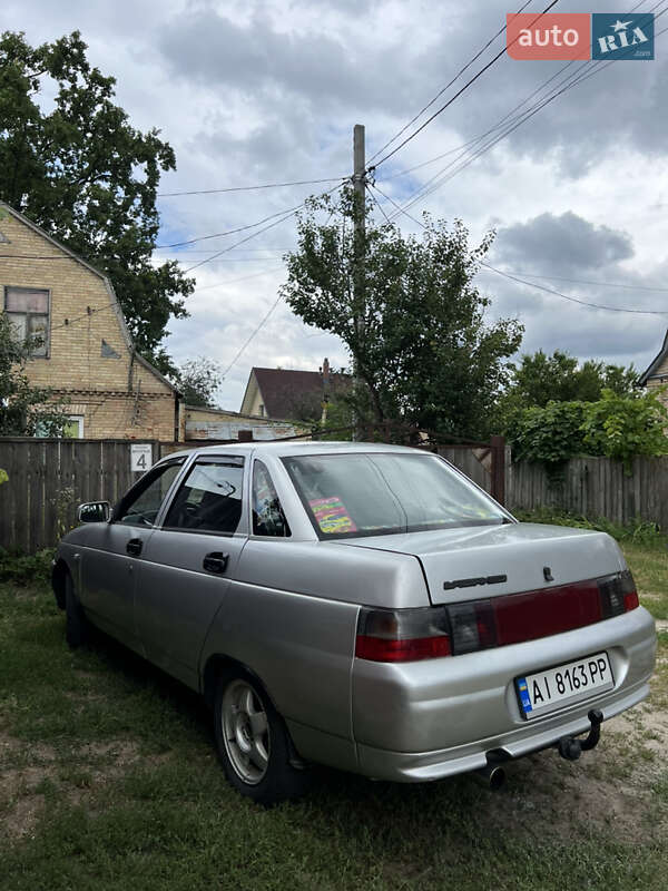 Седан ВАЗ / Lada 2110 2002 в Києві