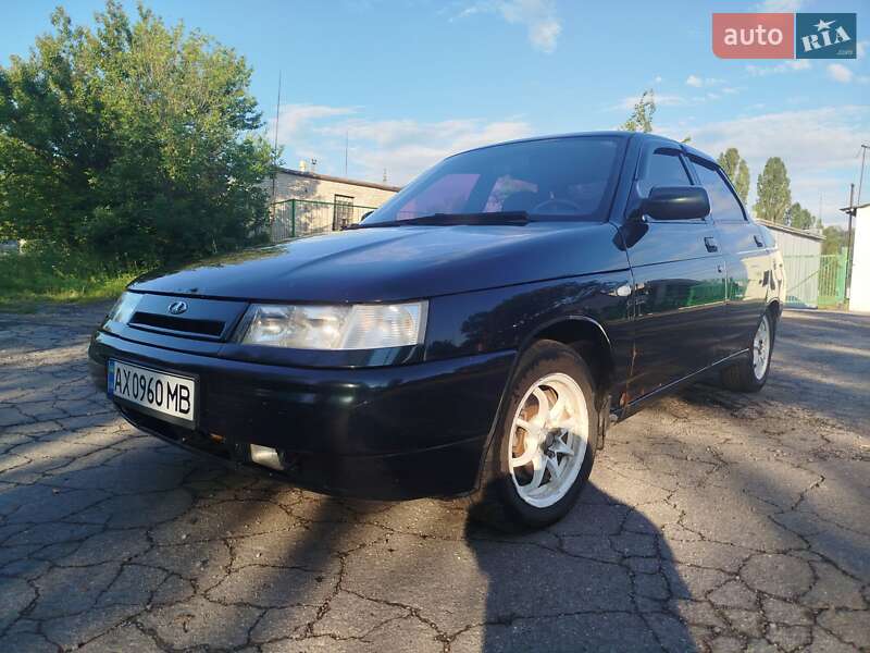 Седан ВАЗ 2110 2006 в 