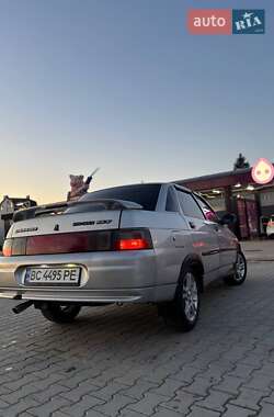 Седан ВАЗ 2110 2003 в 
