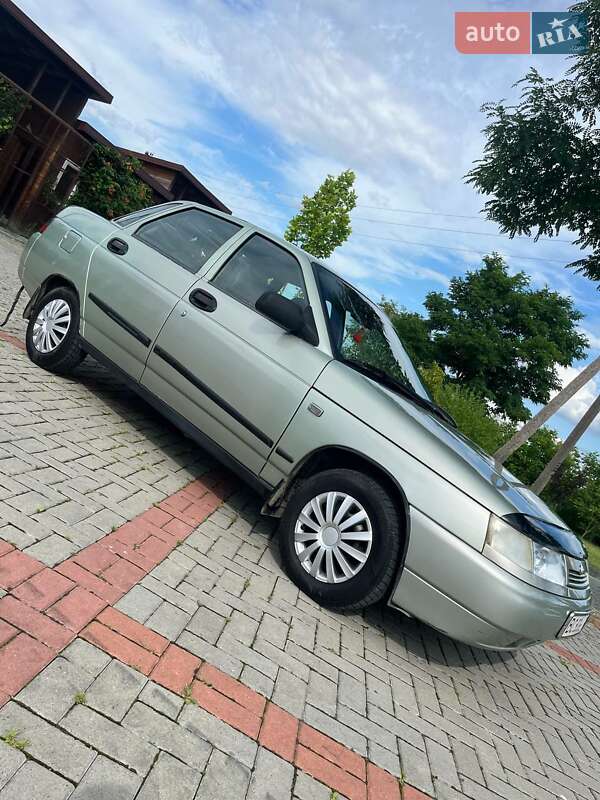 ВАЗ / Lada 2110 2005