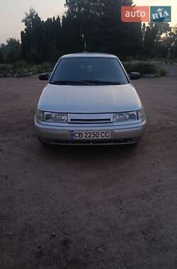 Седан ВАЗ 2110 2004 в 