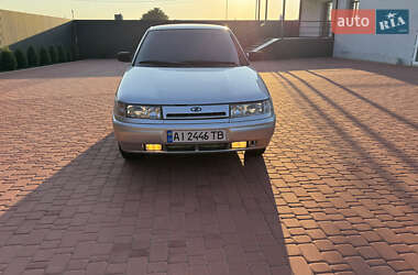 Седан ВАЗ 2110 2005 в 