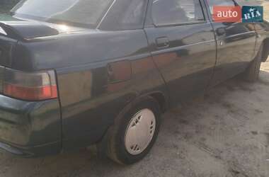 Седан ВАЗ 2110 2001 в 