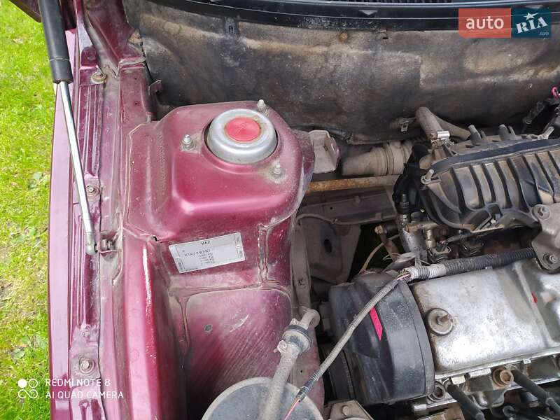 Седан ВАЗ / Lada 2110 2004 в Копычинце