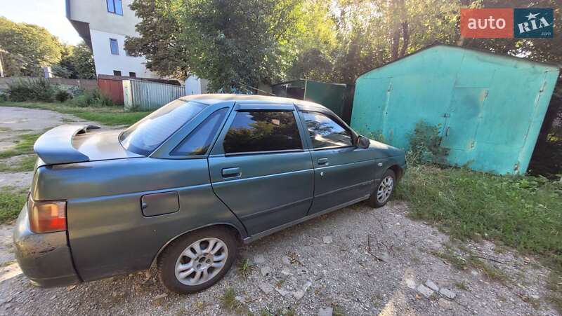 Седан ВАЗ / Lada 2110 2001 в Борисполе