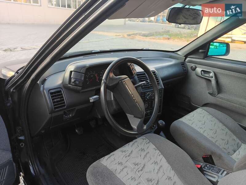 Седан ВАЗ / Lada 2110 2007 в Черновцах