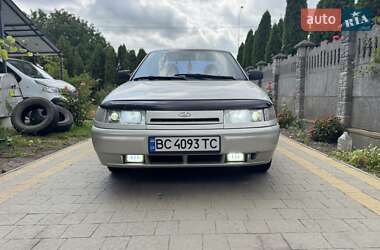 Седан ВАЗ 2110 2004 в 