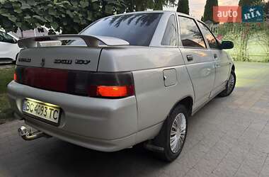 Седан ВАЗ 2110 2004 в 