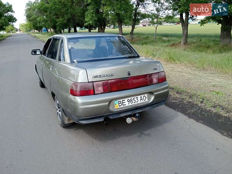 Седан ВАЗ / Lada 2110 2002 в Николаеве