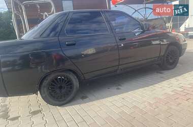 Седан ВАЗ 2110 2005 в 