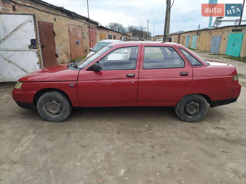 Седан ВАЗ / Lada 2110 2000 в Лубнах