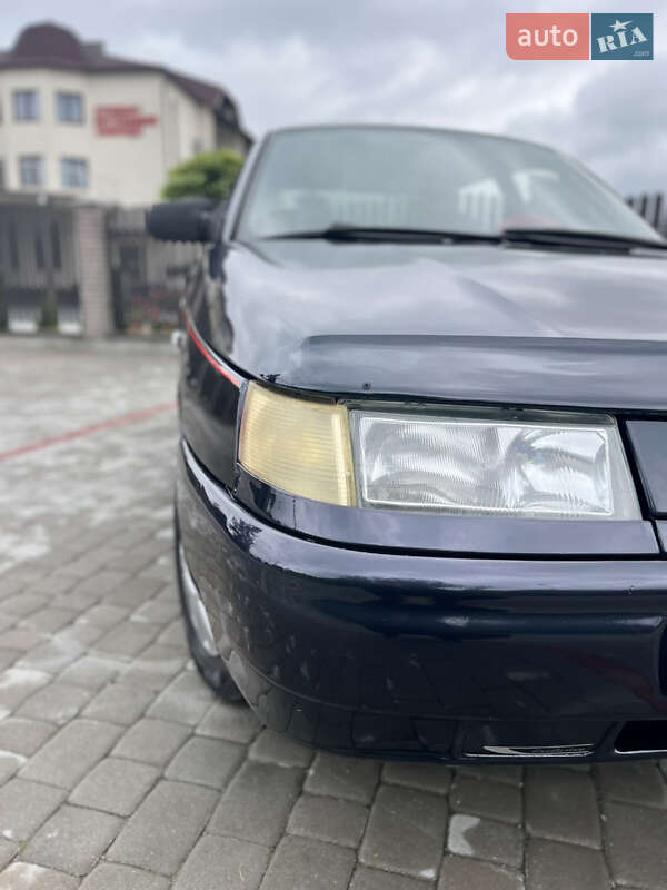 Седан ВАЗ / Lada 2110 2003 в Староконстантинове