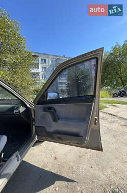 Седан ВАЗ 2110 2002 в 