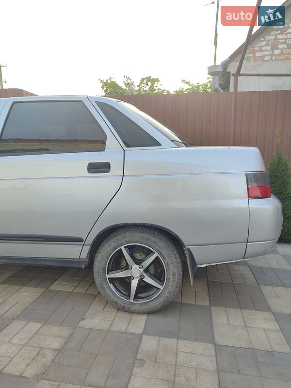 Седан ВАЗ / Lada 2110 2005 в Новомосковске фото 20 Седан ВАЗ / Lada 2110 2005 в Новомосковске