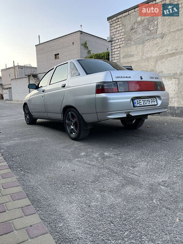 Седан ВАЗ / Lada 2110 2007 в Днепре