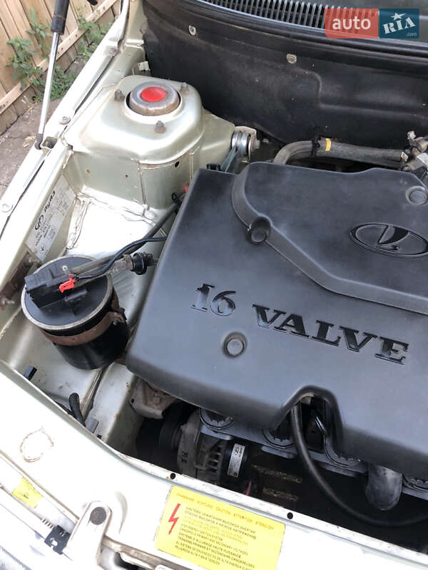 Седан ВАЗ / Lada 2110 2006 в Жовтих Водах