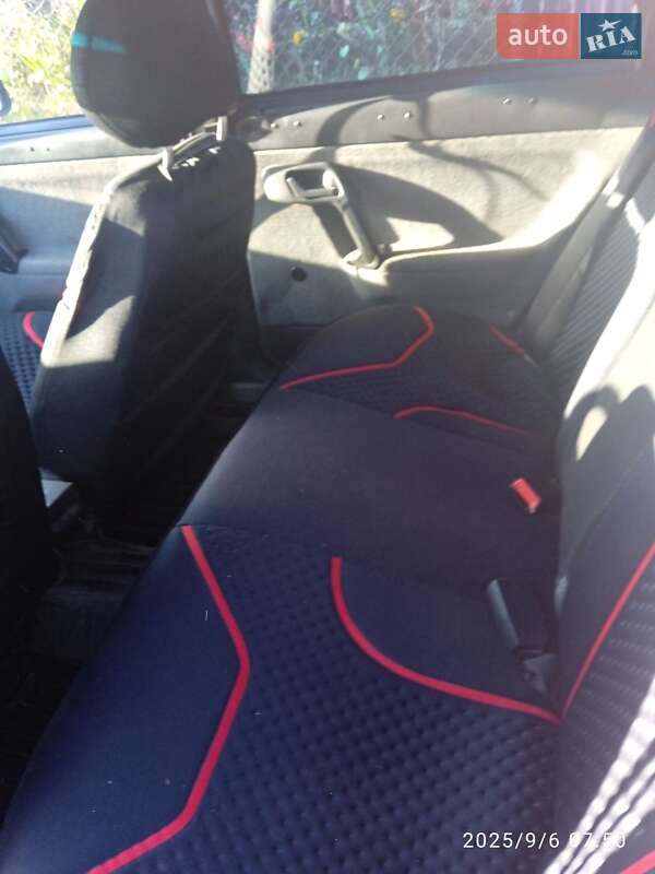 Седан ВАЗ / Lada 2110 2001 в Бердичеве