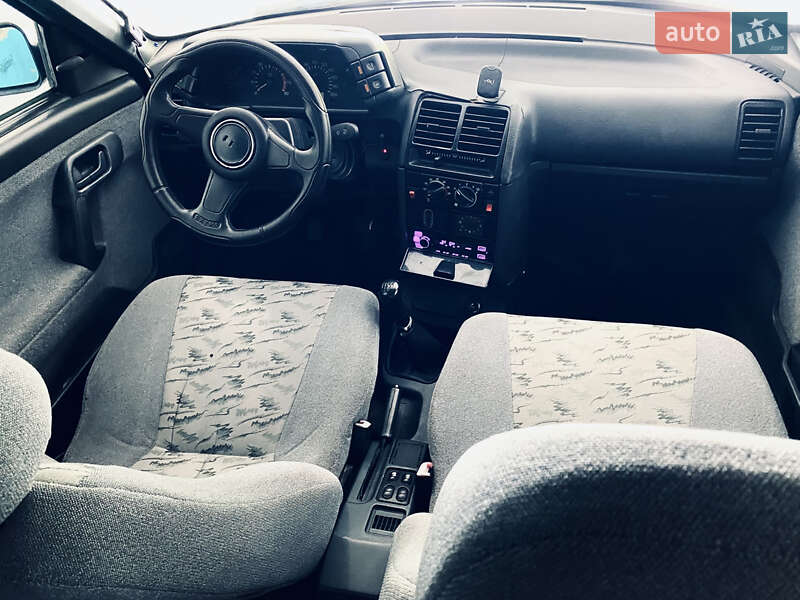 Седан ВАЗ / Lada 2110 2007 в Одессе