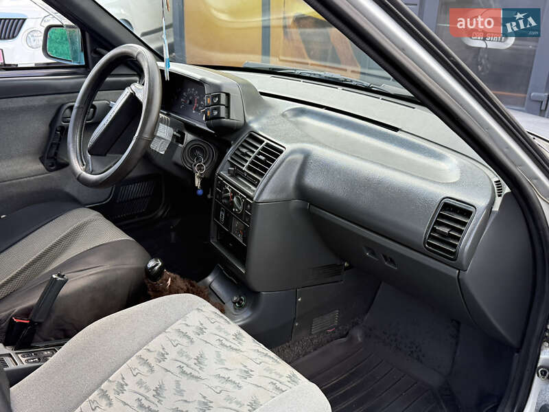 Седан ВАЗ / Lada 2110 2006 в Стрые