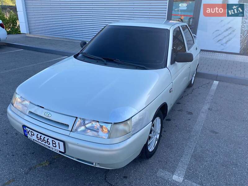 Седан ВАЗ / Lada 2110 2004 в Запоріжжі