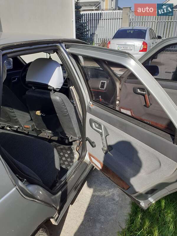 Седан ВАЗ / Lada 2110 2004 в Белогородке фото 6 Седан ВАЗ / Lada 2110 2004 в Белогородке