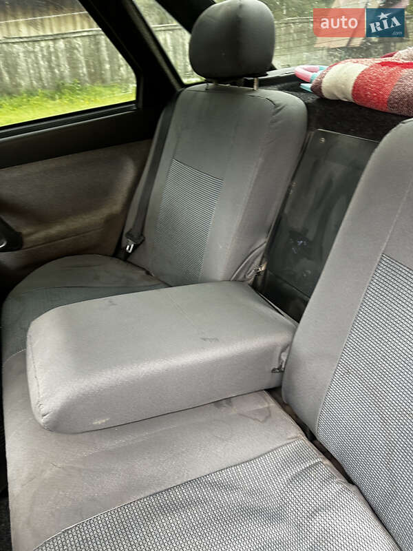 Седан ВАЗ / Lada 2110 2006 в Львове фото 7 Седан ВАЗ / Lada 2110 2006 в Львове