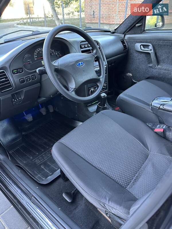 Седан ВАЗ / Lada 2110 2010 в Полтаві