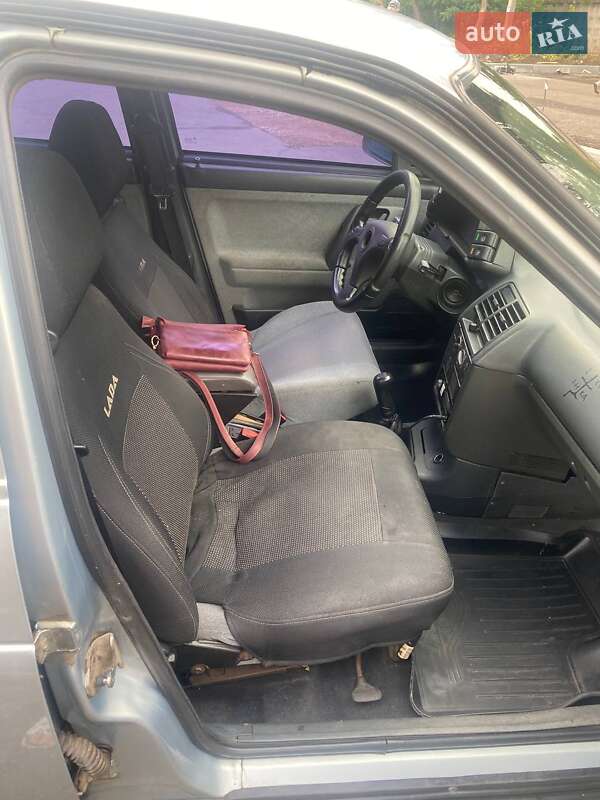 Седан ВАЗ / Lada 2110 2007 в Кривом Роге фото 8 Седан ВАЗ / Lada 2110 2007 в Кривом Роге