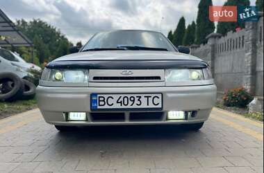 Седан ВАЗ 2110 2004 в 