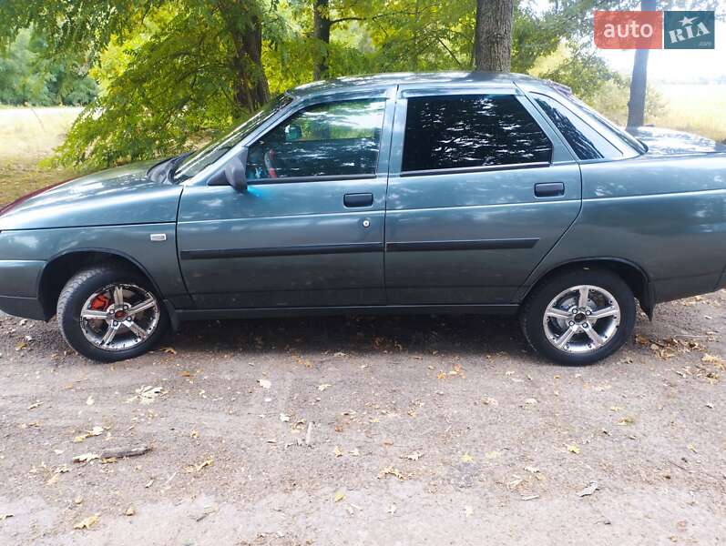 Седан ВАЗ / Lada 2110 2006 в Носовке