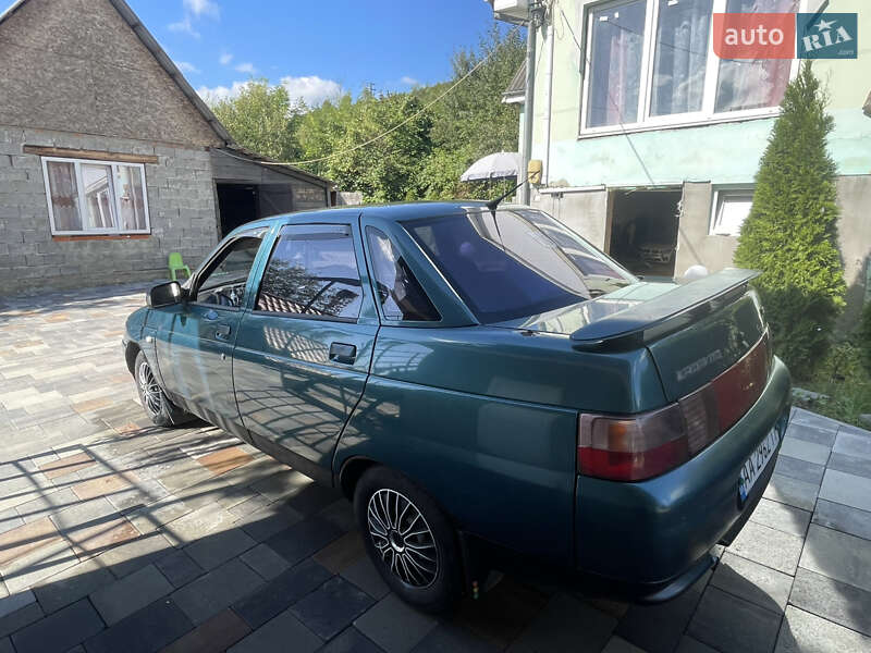 Седан ВАЗ / Lada 2110 1999 в Сваляве