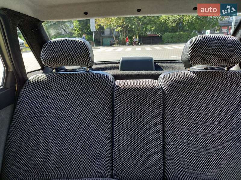 Седан ВАЗ / Lada 2110 2006 в Черновцах фото 17 Седан ВАЗ / Lada 2110 2006 в Черновцах