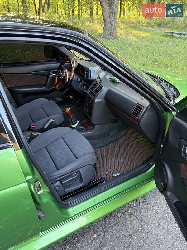 Седан ВАЗ / Lada 2110 2002 в Харькове фото 11 Седан ВАЗ / Lada 2110 2002 в Харькове