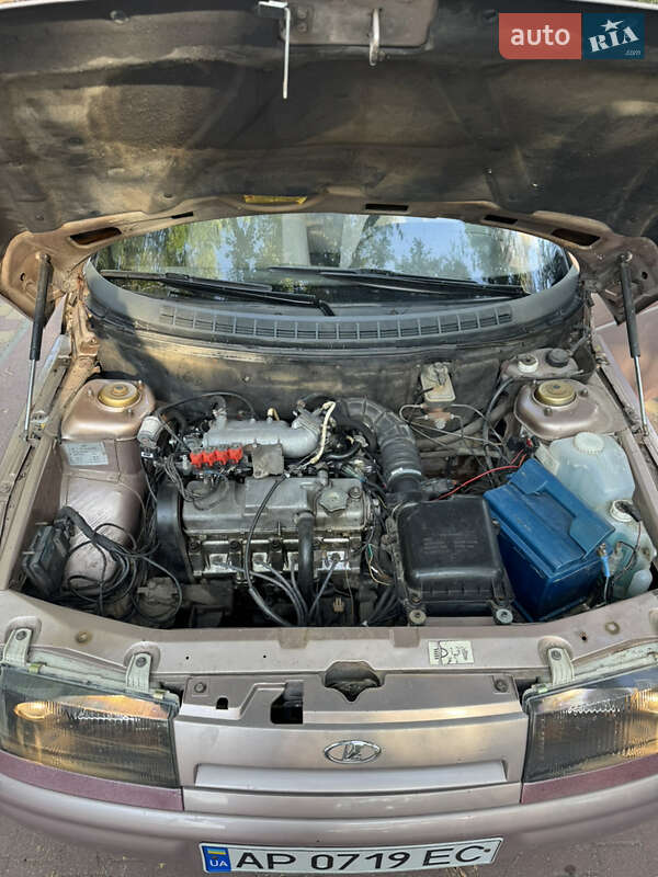 Седан ВАЗ / Lada 2110 2000 в Запорожье
