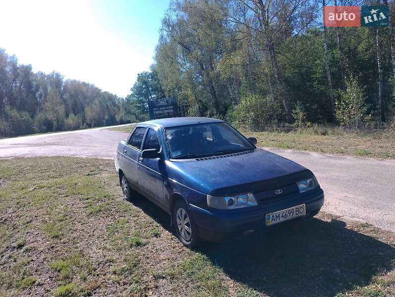 Седан ВАЗ / Lada 2110 2000 в Коростене