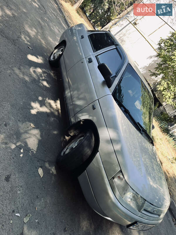 Седан ВАЗ / Lada 2110 2006 в Одессе