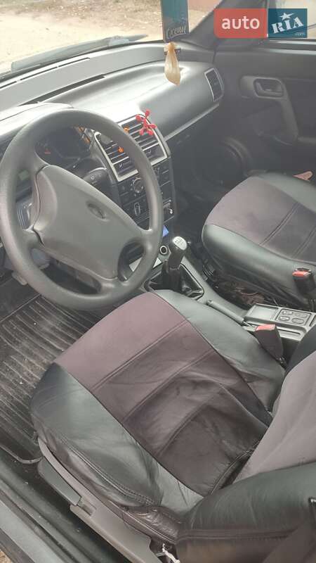 Седан ВАЗ / Lada 2110 2006 в Запорожье