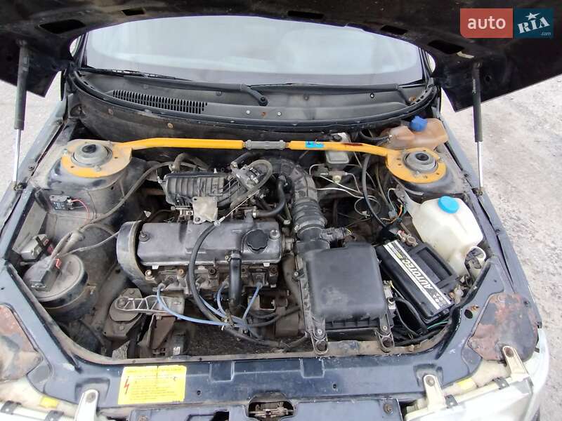 Седан ВАЗ / Lada 2110 2006 в Мирополе