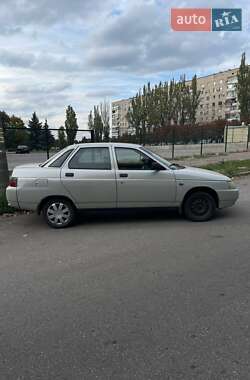 Седан ВАЗ 2110 2005 в 
