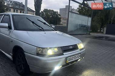 Седан ВАЗ 2110 2005 в 