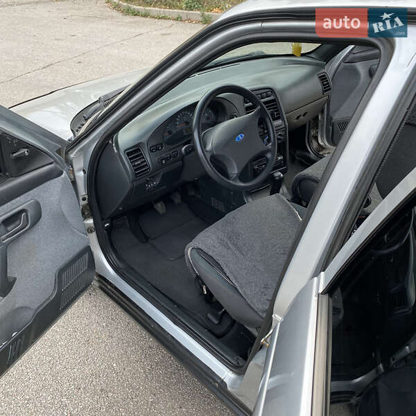 Седан ВАЗ / Lada 2110 2009 в Ромнах