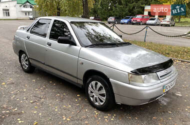 Седан ВАЗ 2110 2004 в 