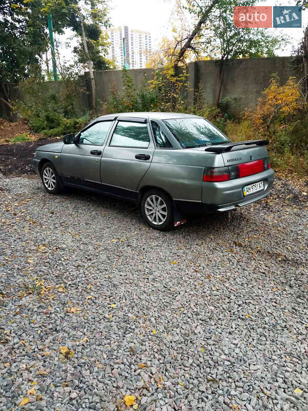 ВАЗ / Lada 2110 2005