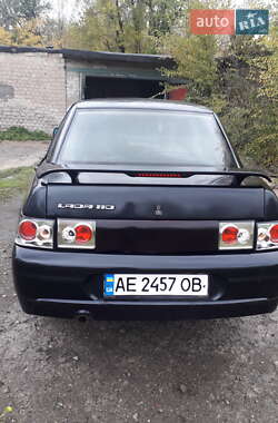 Седан ВАЗ 2110 2004 в 