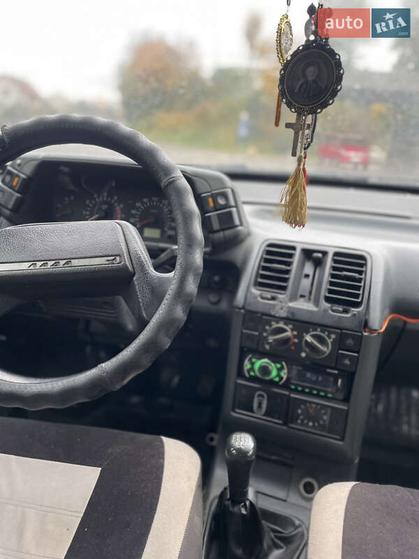 Седан ВАЗ / Lada 2110 2004 в Золочеве