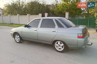 Седан ВАЗ 2110 2005 в 