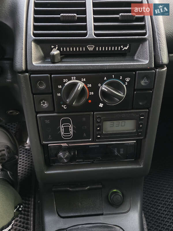 Седан ВАЗ / Lada 2110 2002 в Запоріжжі фото 8 Седан ВАЗ / Lada 2110 2002 в Запоріжжі