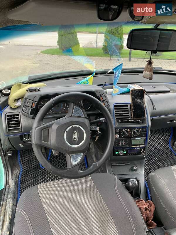 Седан ВАЗ / Lada 2110 2003 в Кам'янець-Подільському фото 10 Седан ВАЗ / Lada 2110 2003 в Кам'янець-Подільському