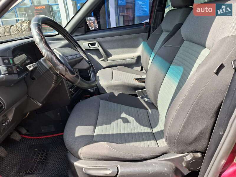 Седан ВАЗ / Lada 2110 2004 в Николаеве фото 14 Седан ВАЗ / Lada 2110 2004 в Николаеве