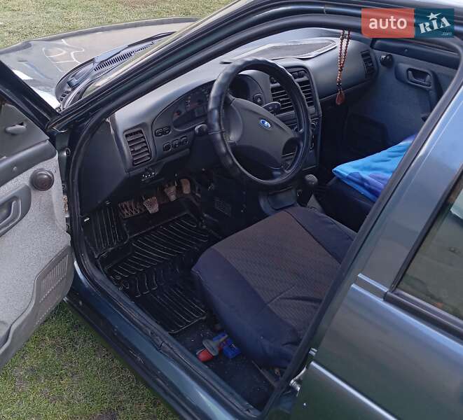 Седан ВАЗ / Lada 2110 2010 в Бережанах